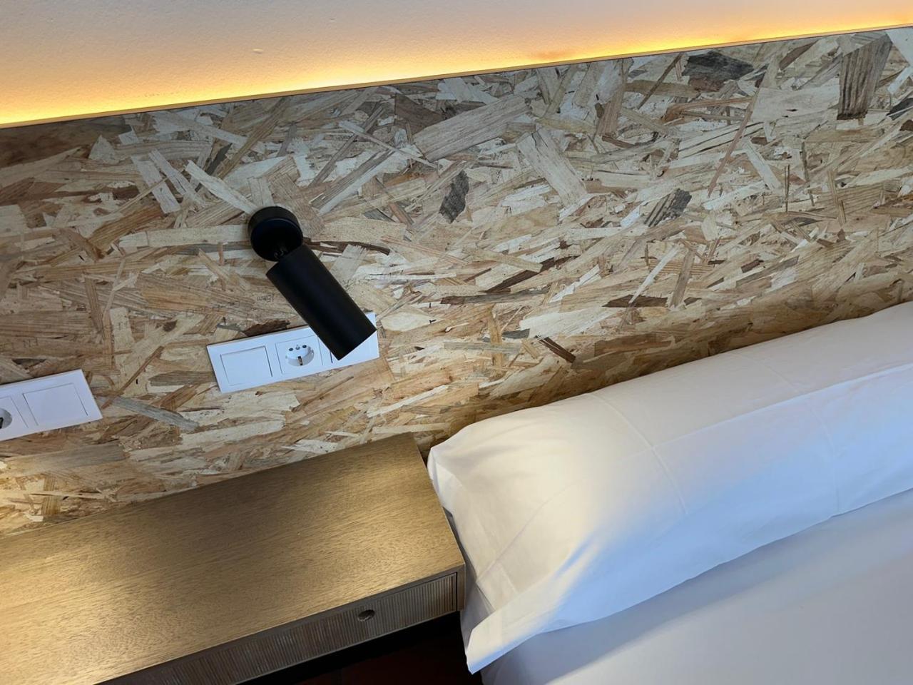 Hotel Y Albergue Real Fabrica De إيزكاراي المظهر الخارجي الصورة